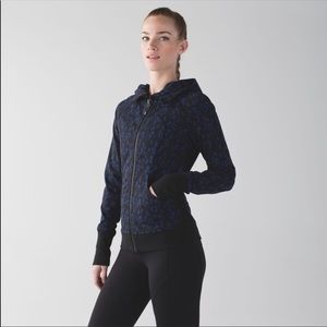 {lululemon} Pattern Scuba Hoodie